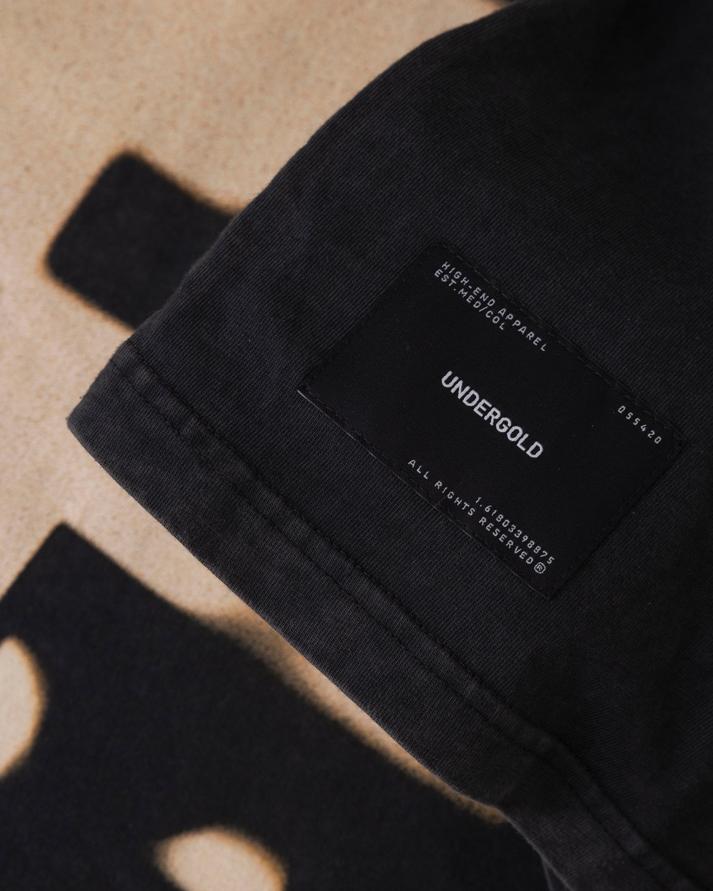 T-SHIRT UNDERGOLD THE ONE 111 BURNT