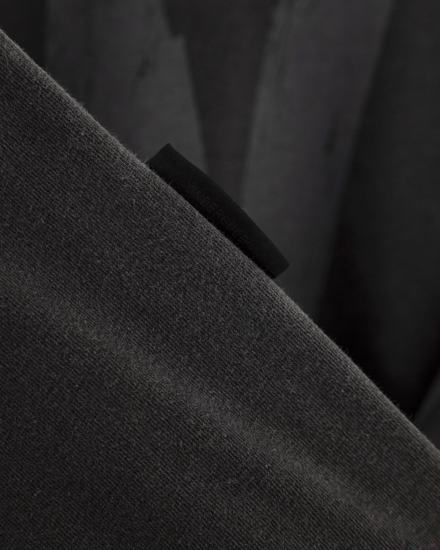 T-SHIRT UNDERGOLD THE ONE UNDGLD WOM OUT VINTANGE GRAY