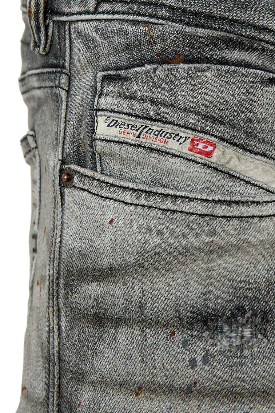 JEANS DIESEL 1983 09E70