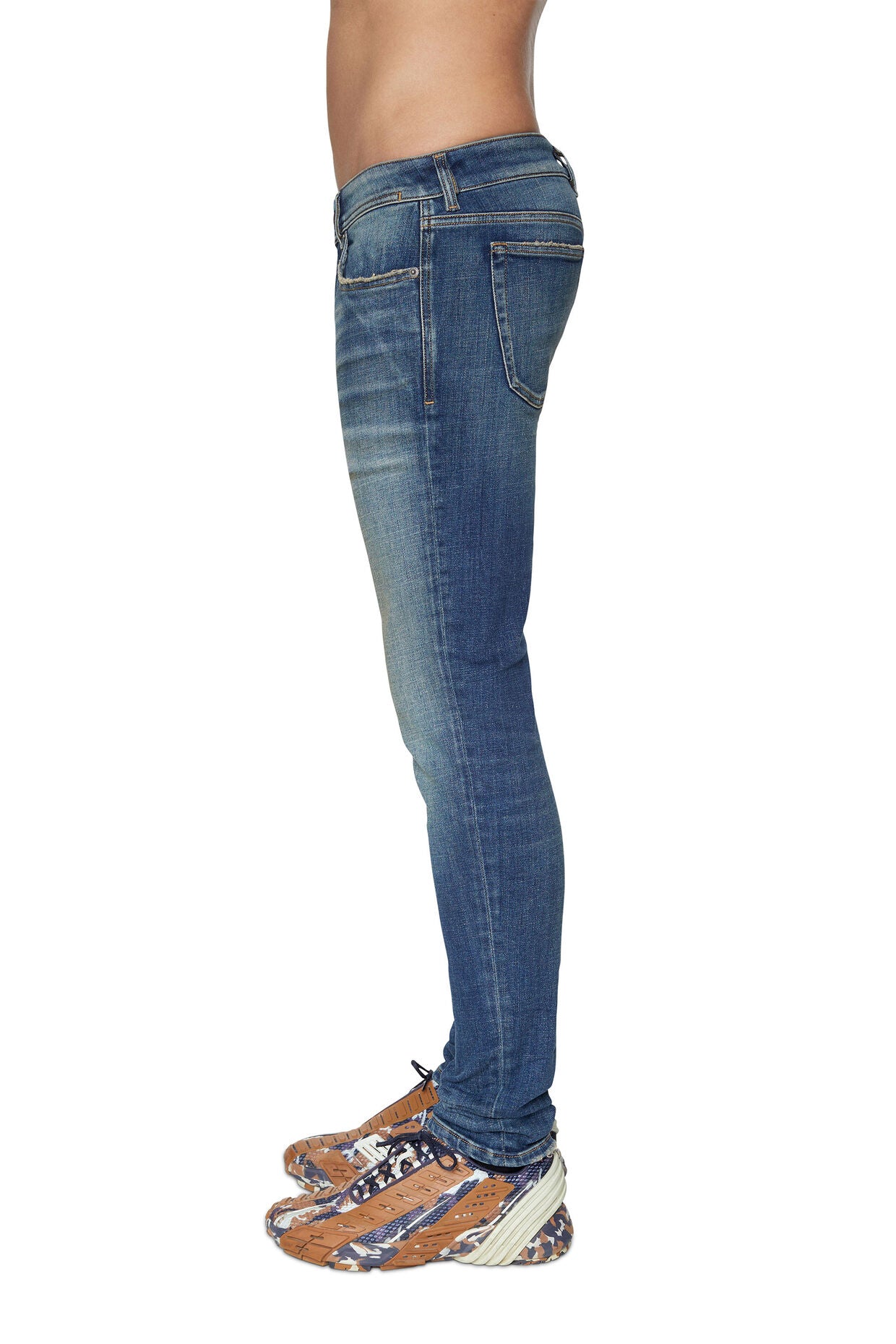 JEANS DIESEL SLEENKER 09D94