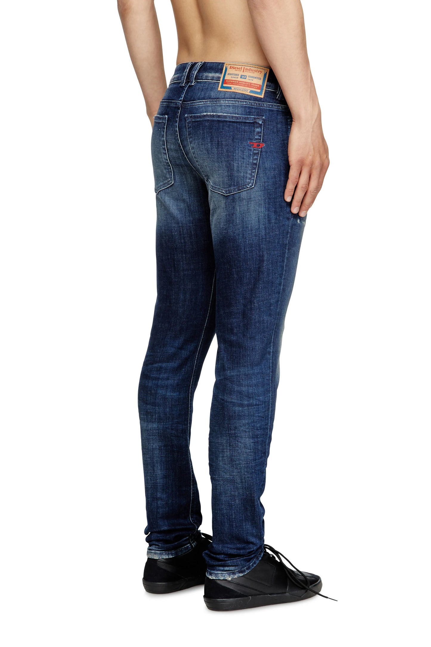 JEANS DIESEL 1979 SLEENKER 09L97