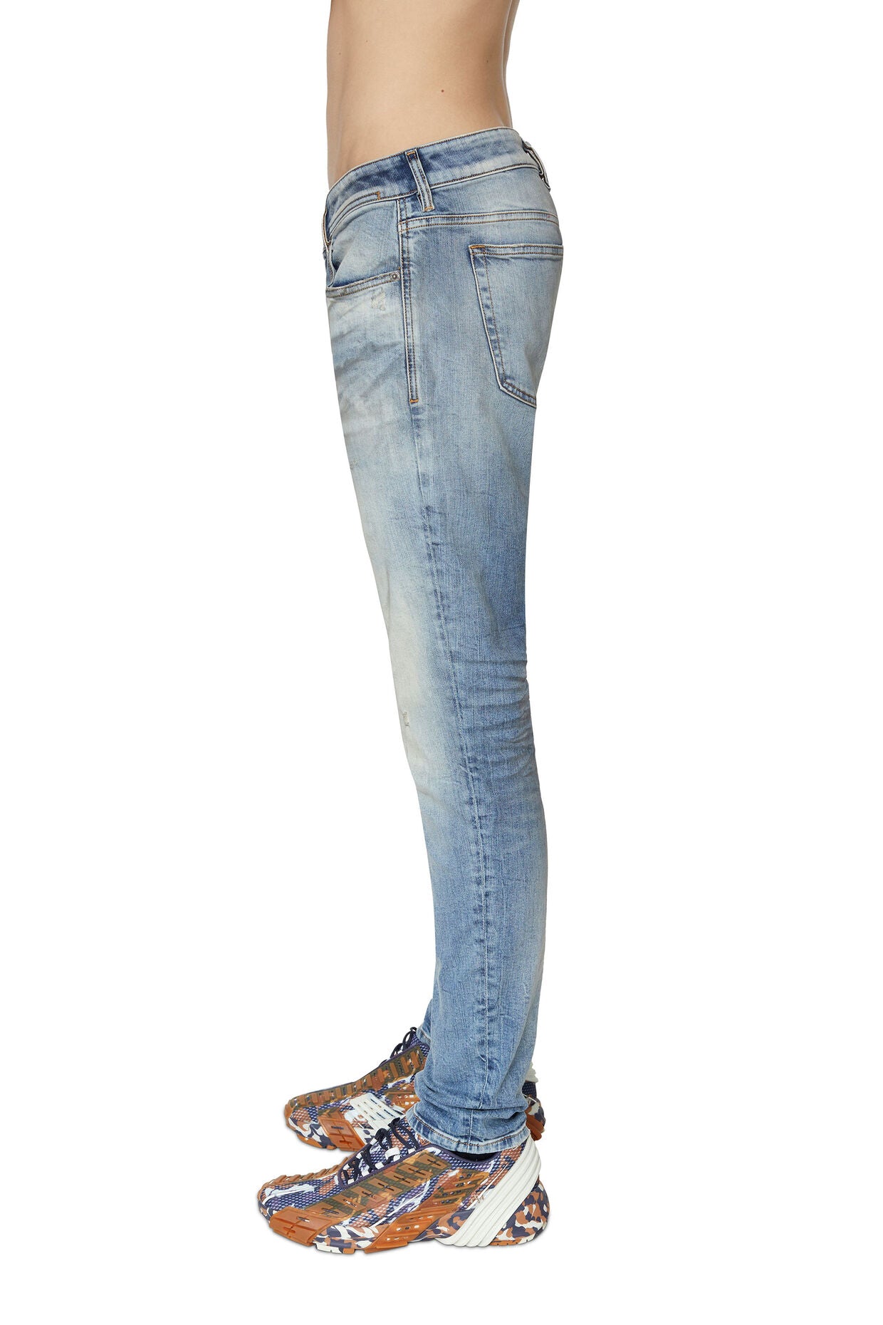 JEANS DIESEL 1979 SLEENKER 068B1
