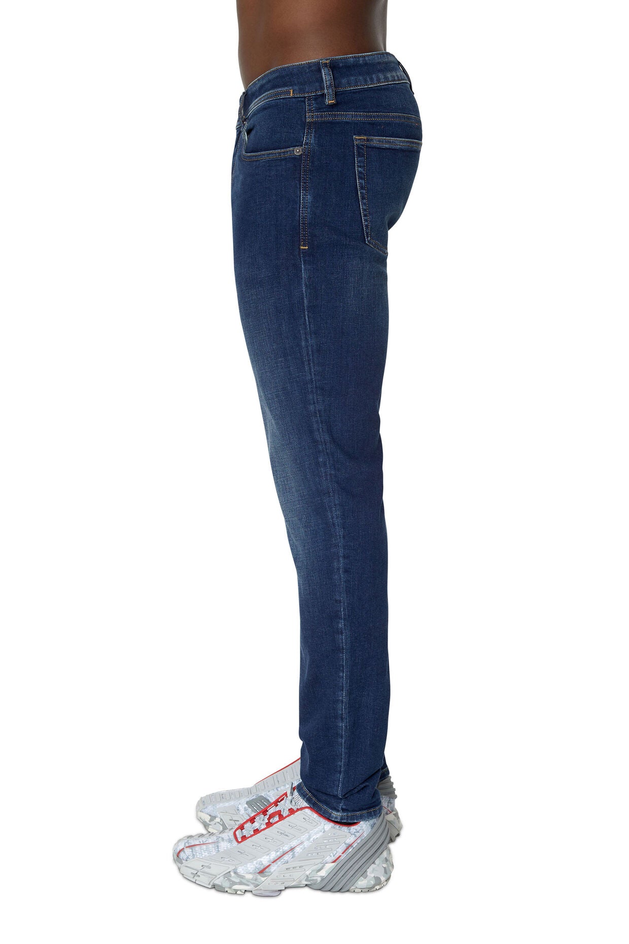 JEANS DIESEL 1979 SLEENKER 09D43